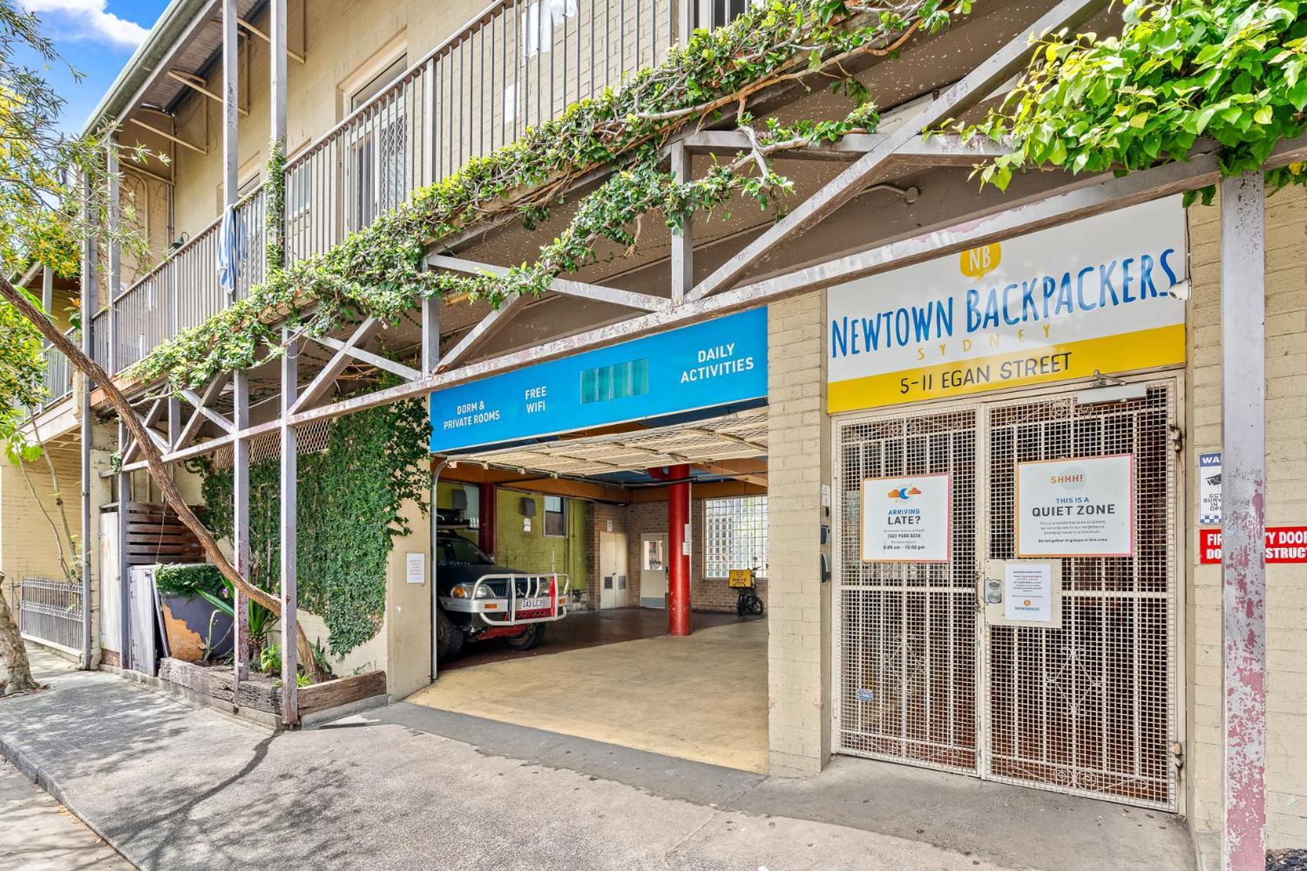 Newtown Backpackers Hostel Sydney Exterior photo