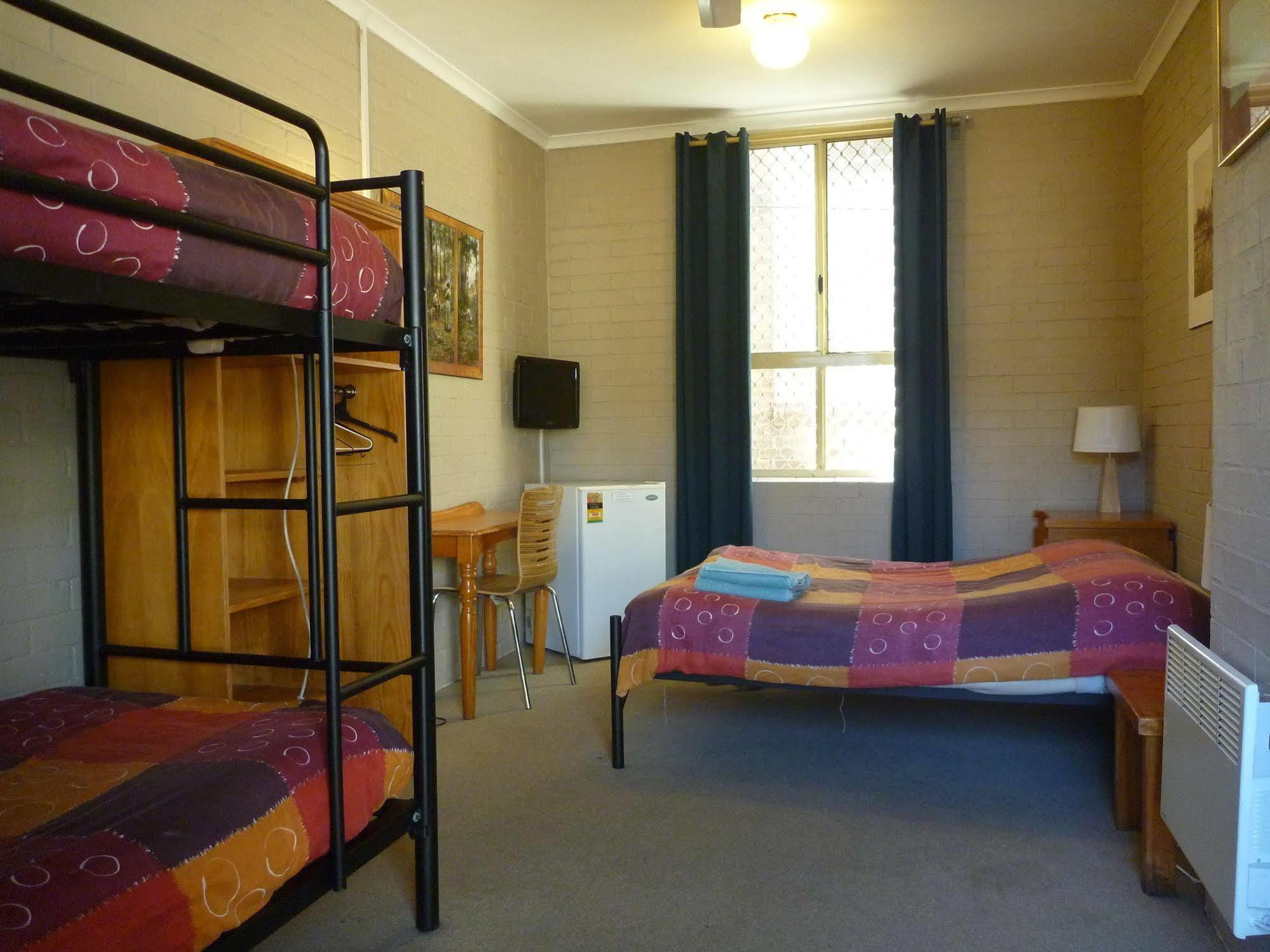 Newtown Backpackers Hostel Sydney Exterior photo