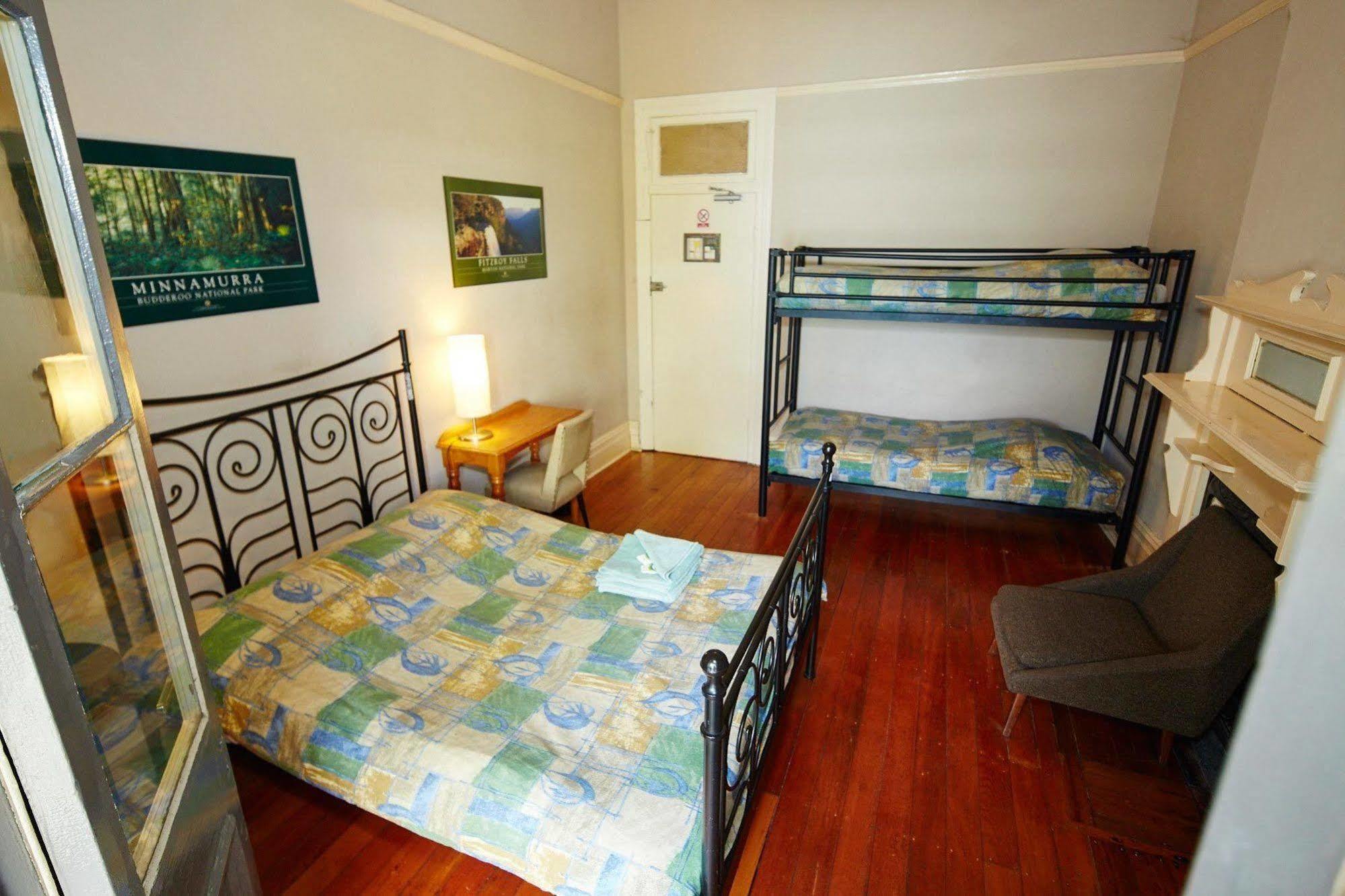 Newtown Backpackers Hostel Sydney Exterior photo